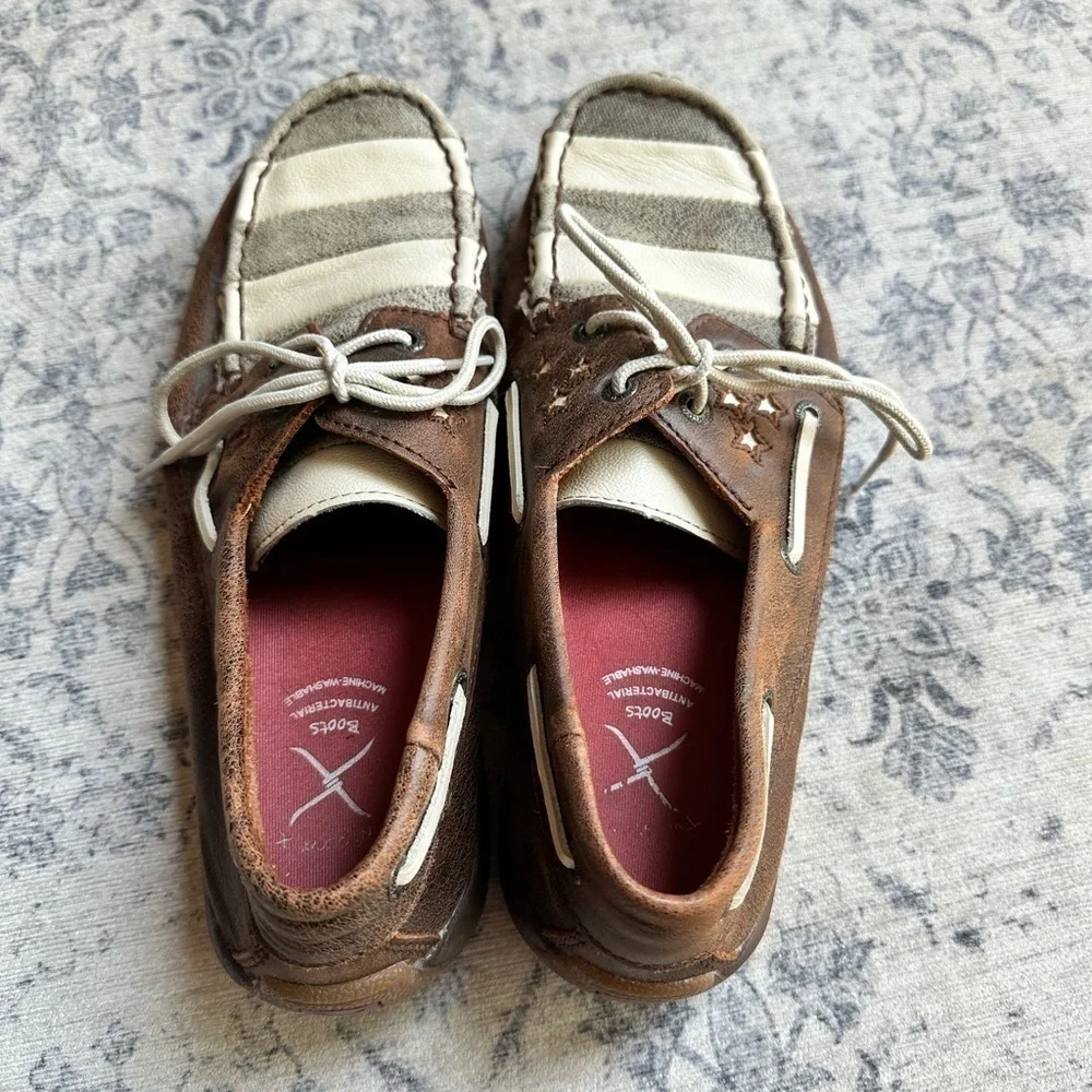 Twisted X Womens Boat Leather Faded Flag sz 9.5